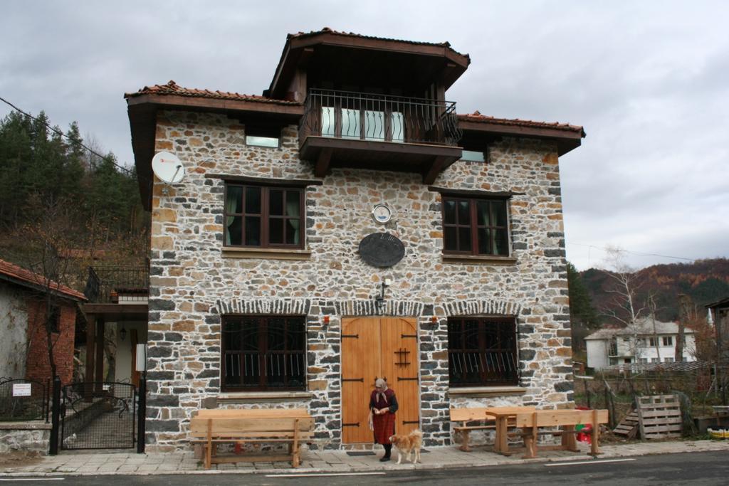 Guest House The Jolly House Арда Экстерьер фото